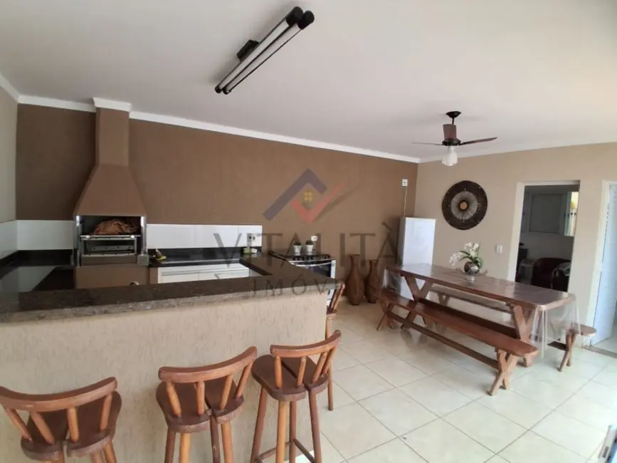 Foto 2 de Casa com 3 quartos para alugar, 210m2 em Jardim Manoel Penna, Ribeirao Preto - SP