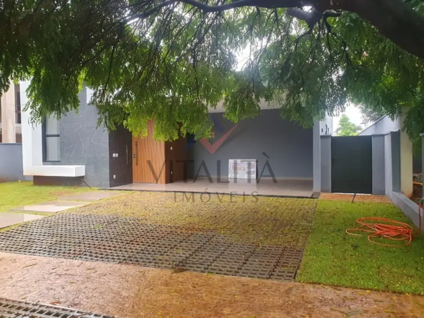 Foto 1 de Casa com 4 quartos à venda, 252m2 em Ribeirao Preto - SP