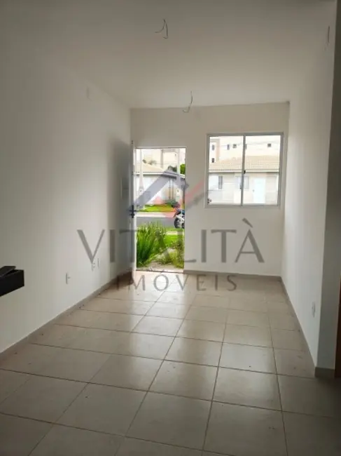 Foto 2 de Casa com 2 quartos à venda, 47m2 em Ribeirao Preto - SP