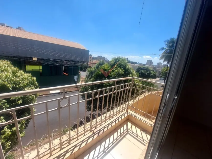 Foto 3 de Apartamento com 3 quartos para alugar, 89m2 em Jardim Irajá, Ribeirao Preto - SP