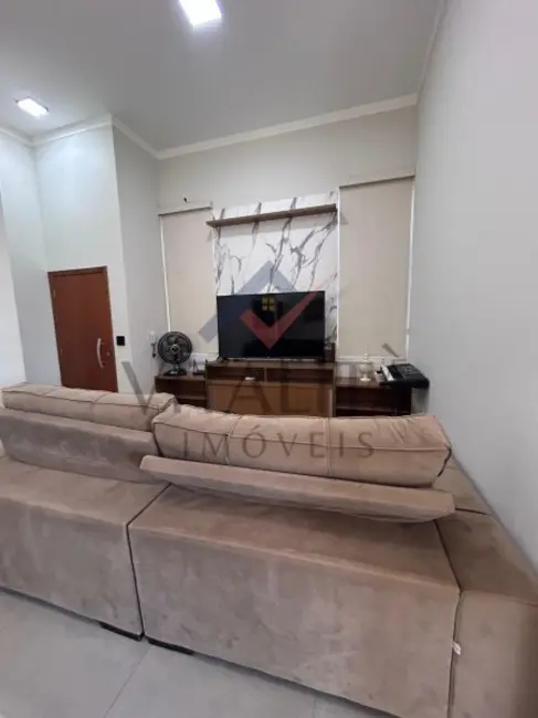 Foto 2 de Casa com 3 quartos à venda, 128m2 em Ribeirao Preto - SP