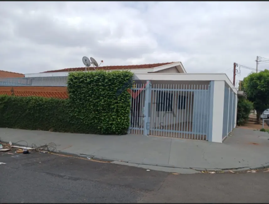 Foto 2 de Casa com 3 quartos à venda, 142m2 em Ribeirao Preto - SP