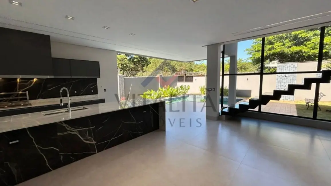 Casa com 3 quartos à venda, 300m2 em Ribeirao Preto - SP - imagem 8 Foto 8 de Casa com 3 quartos à venda, 300m2 em Ribeirao Preto - SP