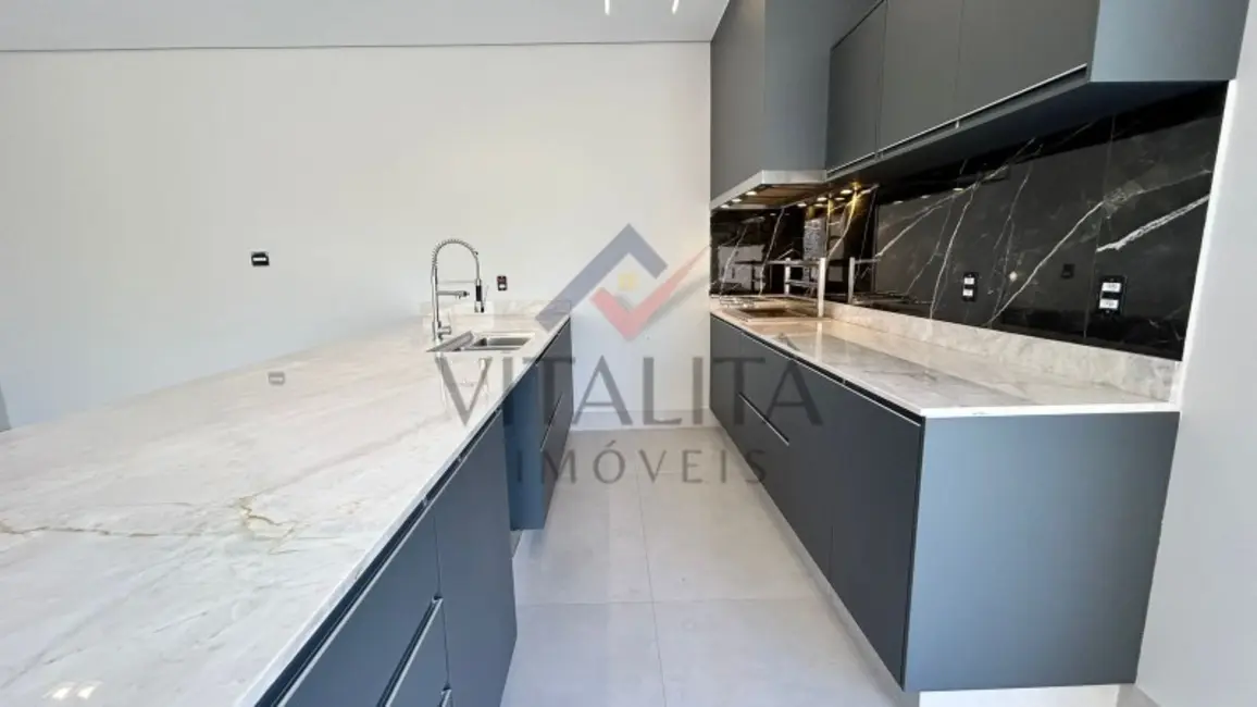 Casa com 3 quartos à venda, 300m2 em Ribeirao Preto - SP - imagem 9 Foto 9 de Casa com 3 quartos à venda, 300m2 em Ribeirao Preto - SP