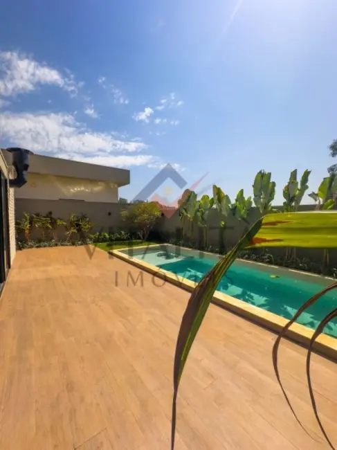 Foto 1 de Casa com 4 quartos à venda, 240m2 em Vila do Golf, Ribeirao Preto - SP