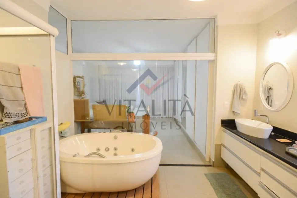 Foto 9 de Casa com 5 quartos para alugar, 350m2 em Ribeirao Preto - SP