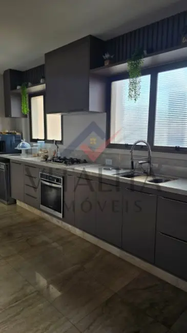 Foto 9 de Apartamento com 4 quartos para alugar, 350m2 em Ribeirao Preto - SP