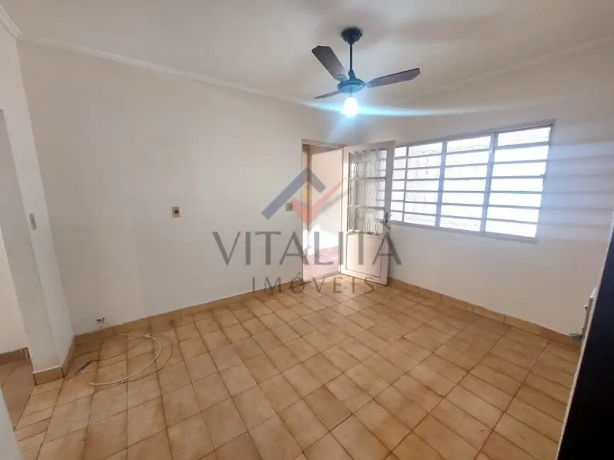 Foto 2 de Casa com 2 quartos à venda, 146m2 em Ipiranga, Ribeirao Preto - SP