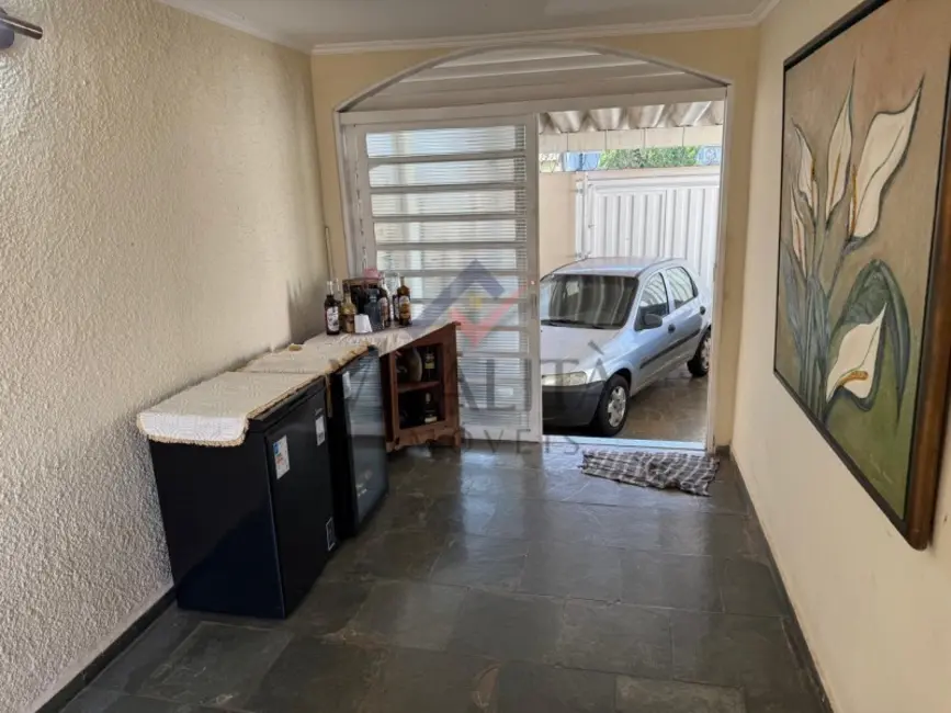 Foto 2 de Casa com 5 quartos à venda, 250m2 em Ribeirao Preto - SP