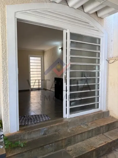 Foto 1 de Casa com 5 quartos à venda, 250m2 em Ribeirao Preto - SP