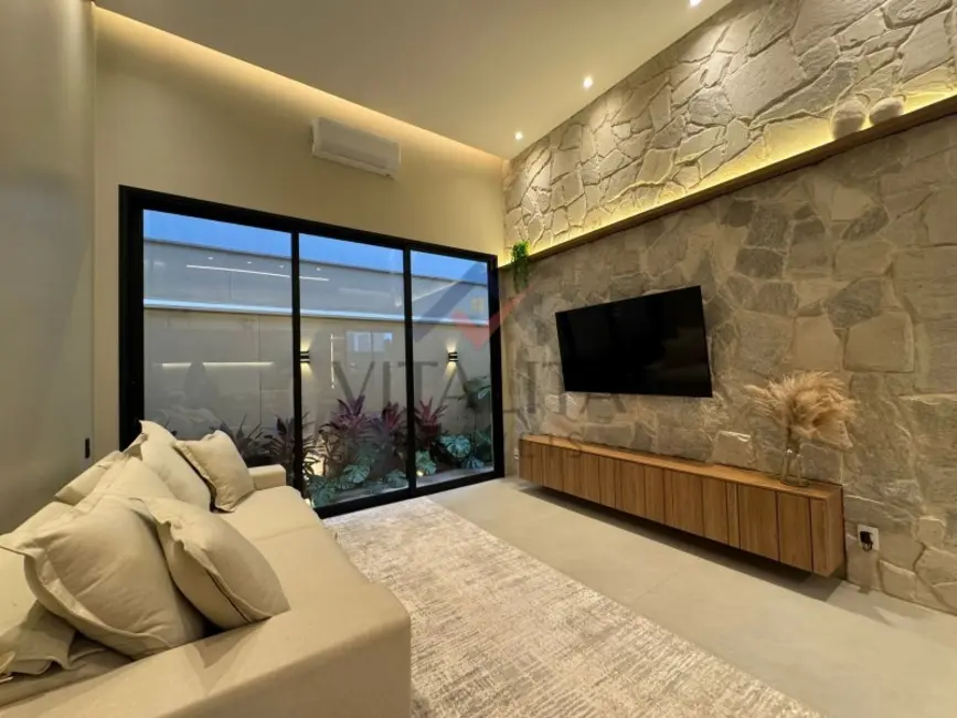 Foto 3 de Casa com 3 quartos à venda, 220m2 em Ribeirao Preto - SP