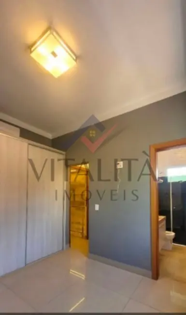 Foto 9 de Casa com 3 quartos para alugar, 250m2 em Jardim Cybelli, Ribeirao Preto - SP