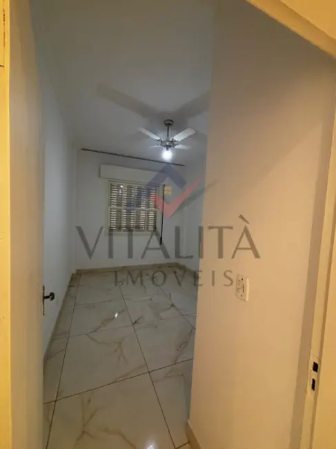Apartamento com 4 quartos para alugar, 127m2 em Centro, Ribeirao Preto - SP - imagem 7 Foto 7 de Apartamento com 4 quartos para alugar, 127m2 em Centro, Ribeirao Preto - SP