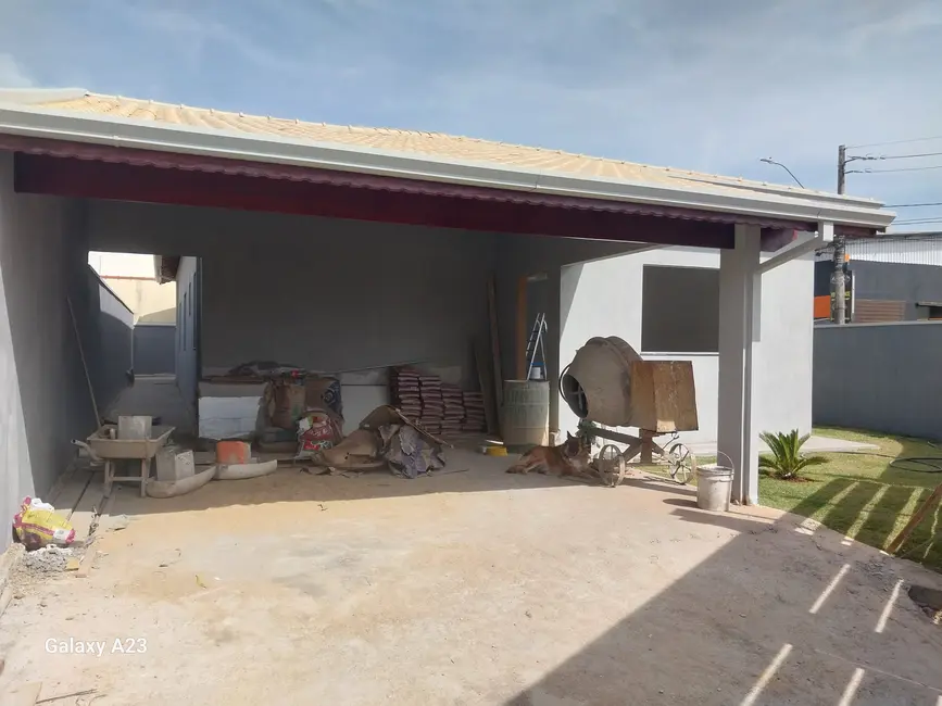 Casa com 3 quartos à venda, 163m2 em Pouso Alegre - MG - imagem 3 Foto 3 de Casa com 3 quartos à venda, 163m2 em Pouso Alegre - MG