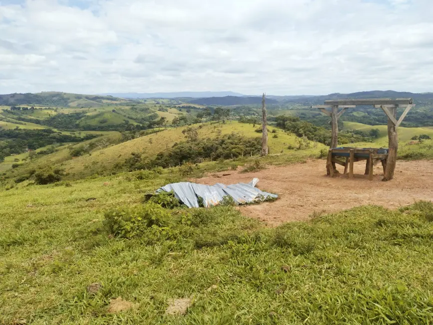 Foto 1 de Fazenda / Haras à venda em Serranos - MG