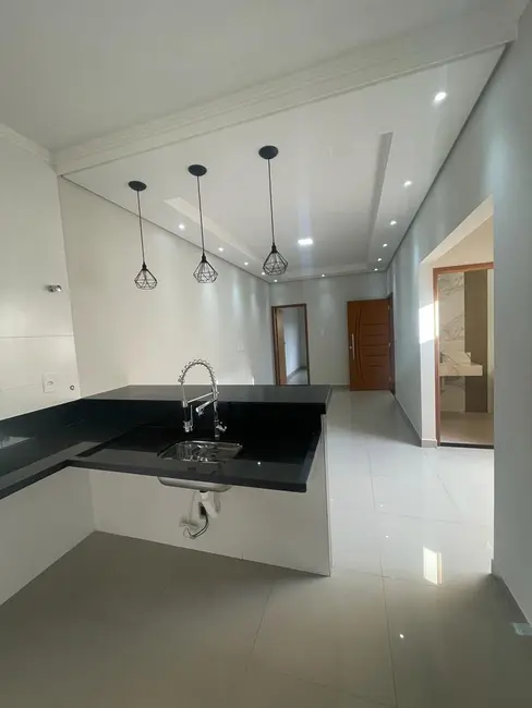 Foto 2 de Casa com 2 quartos à venda, 88m2 em Pouso Alegre - MG