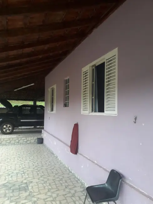 Foto 2 de Chácara com 3 quartos à venda em Congonhal - MG