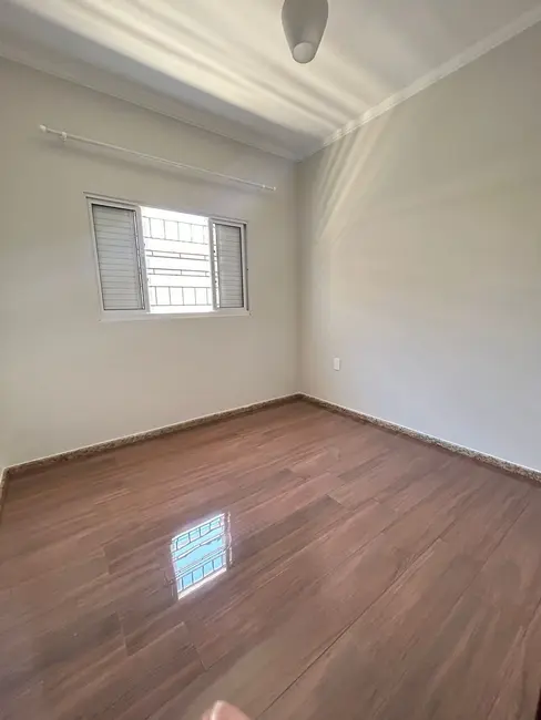 Casa com 1 quarto à venda, 200m2 em Residencial Santa Rita, Pouso Alegre - MG - imagem 4 Foto 4 de Casa com 1 quarto à venda, 200m2 em Residencial Santa Rita, Pouso Alegre - MG