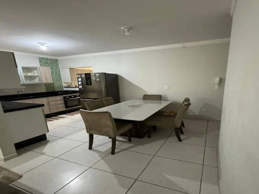 Foto 1 de Apartamento com 3 quartos à venda, 94m2 em Foch I, Pouso Alegre - MG