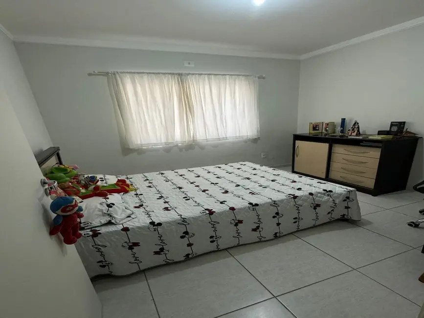 Foto 9 de Apartamento com 3 quartos à venda, 94m2 em Foch I, Pouso Alegre - MG