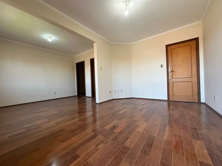 Foto 1 de Apartamento com 3 quartos à venda, 101m2 em Nova Pouso Alegre, Pouso Alegre - MG