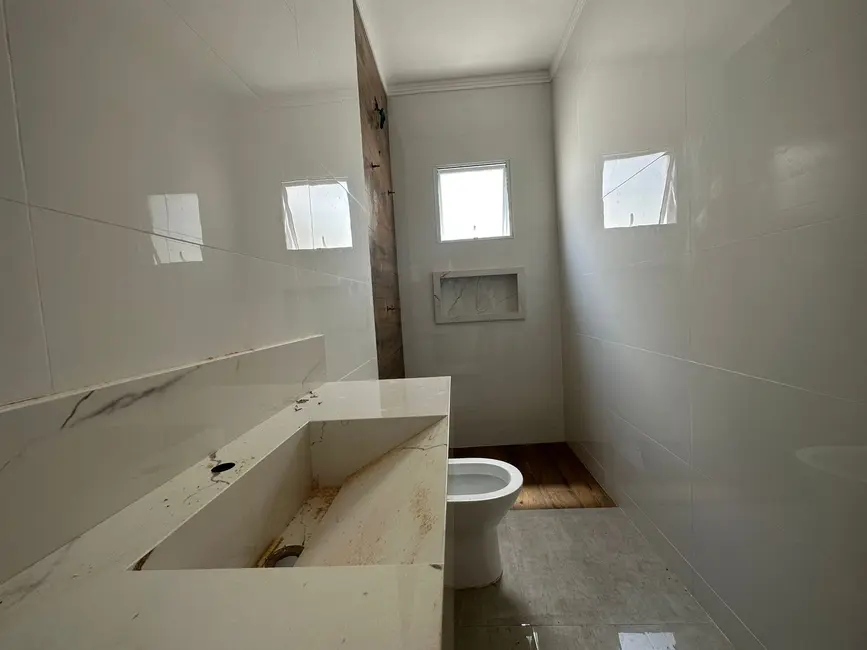 Casa com 3 quartos à venda, 10m2 em Pousada do Sol, Pouso Alegre - MG - imagem 9 Foto 9 de Casa com 3 quartos à venda, 10m2 em Pousada do Sol, Pouso Alegre - MG