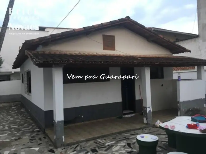 Foto 1 de Sobrado com 3 quartos à venda, 200m2 em Itapebussu, Guarapari - ES