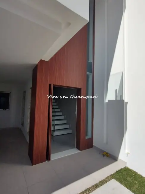 Sobrado com 3 quartos à venda, 140m2 em Praia do Morro, Guarapari - ES - imagem 5 Foto 5 de Sobrado com 3 quartos à venda, 140m2 em Praia do Morro, Guarapari - ES