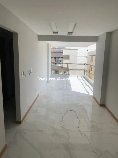 Apartamento com 3 quartos à venda, 120m2 em Praia do Morro, Guarapari - ES - imagem 3 Foto 3 de Apartamento com 3 quartos à venda, 120m2 em Praia do Morro, Guarapari - ES