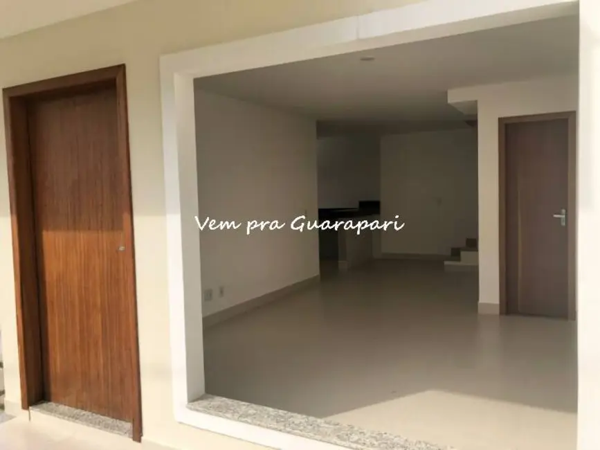 Sobrado com 3 quartos à venda, 100m2 em Ipiranga, Guarapari - ES - imagem 6 Foto 6 de Sobrado com 3 quartos à venda, 100m2 em Ipiranga, Guarapari - ES