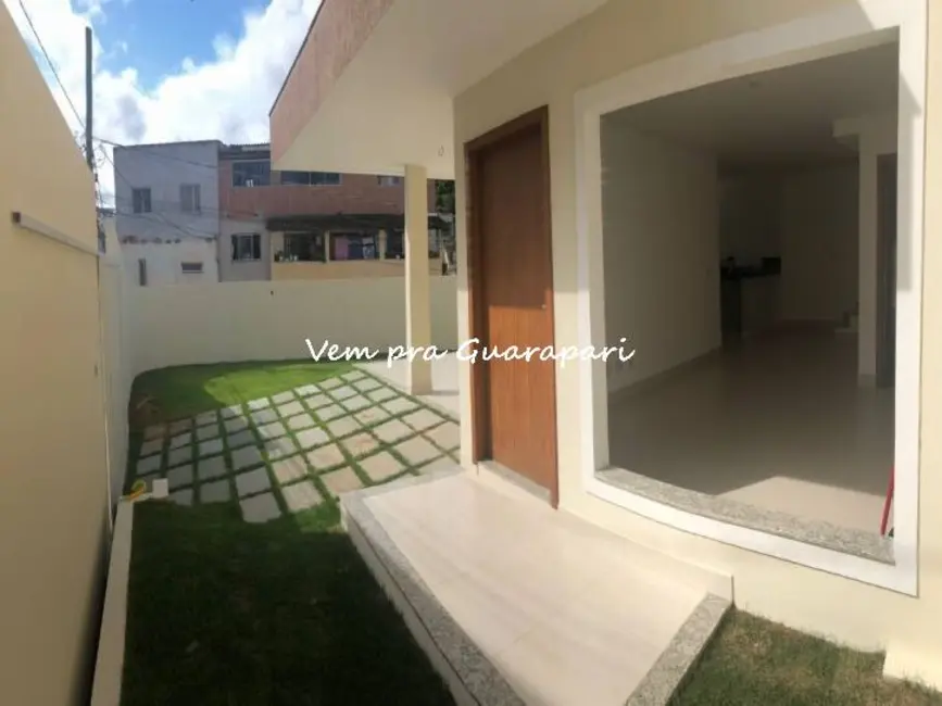 Sobrado com 3 quartos à venda, 100m2 em Ipiranga, Guarapari - ES - imagem 3 Foto 3 de Sobrado com 3 quartos à venda, 100m2 em Ipiranga, Guarapari - ES