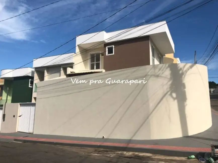 Sobrado com 3 quartos à venda, 100m2 em Ipiranga, Guarapari - ES - imagem 5 Foto 5 de Sobrado com 3 quartos à venda, 100m2 em Ipiranga, Guarapari - ES