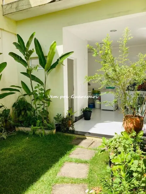 Sobrado com 5 quartos à venda, 401m2 em Praia do Morro, Guarapari - ES - imagem 6 Foto 6 de Sobrado com 5 quartos à venda, 401m2 em Praia do Morro, Guarapari - ES