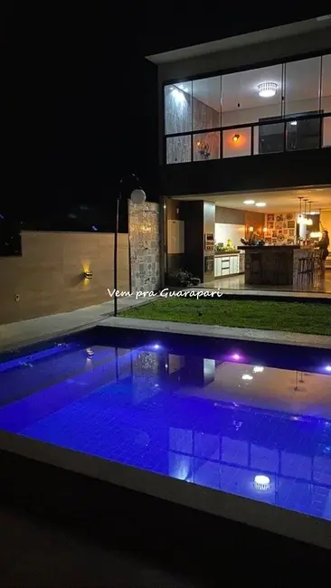 Sobrado com 4 quartos à venda, 300m2 em Perocão, Guarapari - ES - imagem 5 Foto 5 de Sobrado com 4 quartos à venda, 300m2 em Perocão, Guarapari - ES