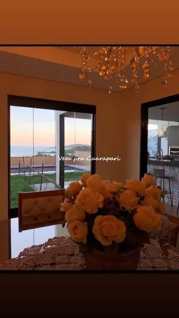 Sobrado com 4 quartos à venda, 300m2 em Perocão, Guarapari - ES - imagem 7 Foto 7 de Sobrado com 4 quartos à venda, 300m2 em Perocão, Guarapari - ES