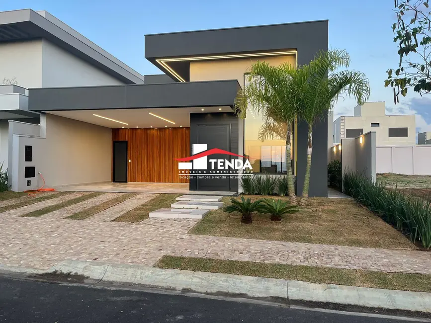 Foto 1 de Casa com 3 quartos à venda, 218m2 em Villa Piemonte II, Franca - SP