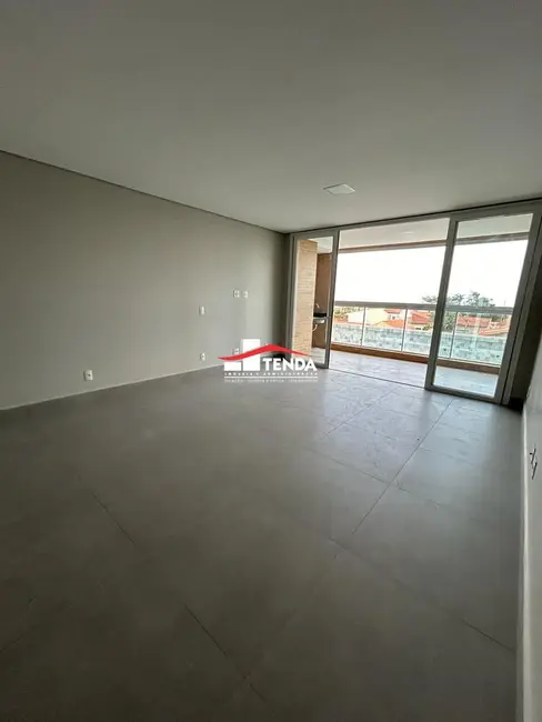 Foto 2 de Apartamento com 3 quartos para alugar, 165m2 em Vila Santos Dumont, Franca - SP