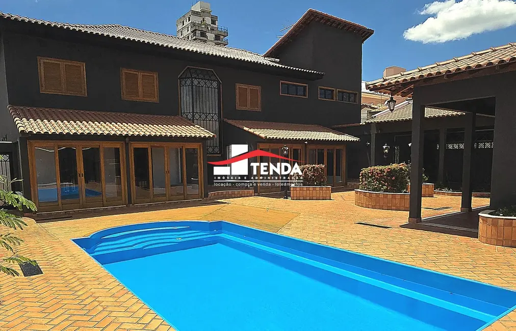 Foto 1 de Casa com 4 quartos à venda, 594m2 em Vila Flores, Franca - SP