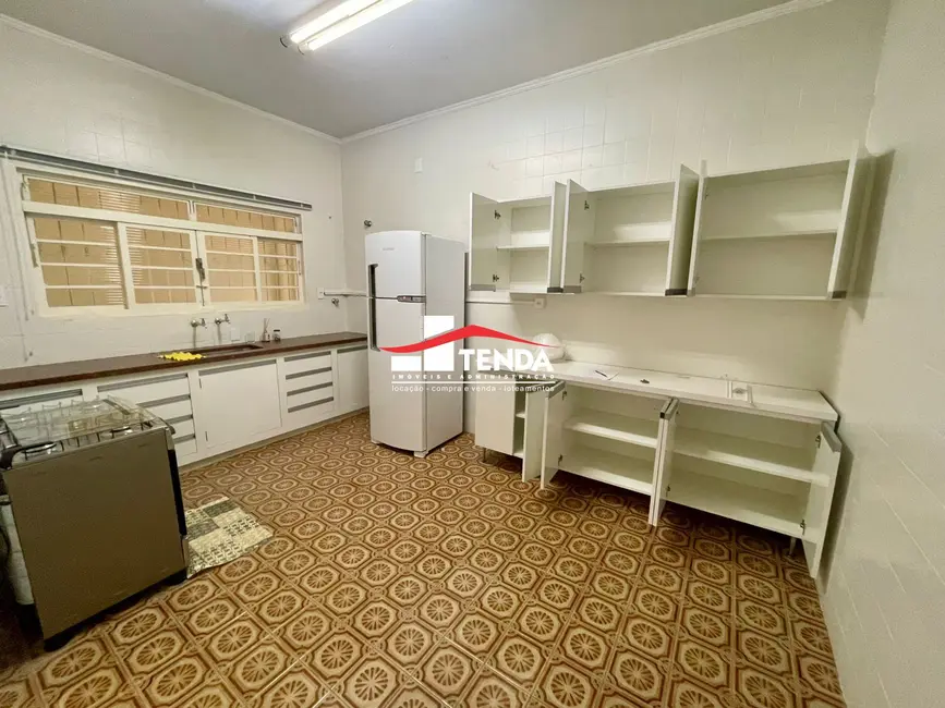 Foto 8 de Casa com 3 quartos para alugar, 185m2 em Cidade Nova, Franca - SP