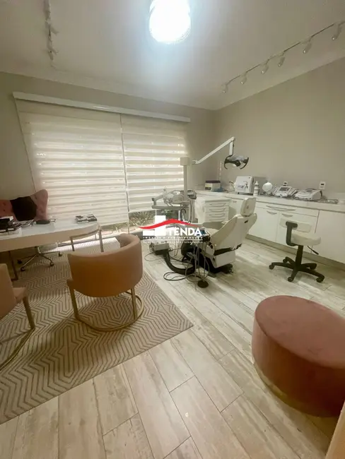 Foto 2 de Sala Comercial com 1 quarto para alugar, 15m2 em Centro, Franca - SP