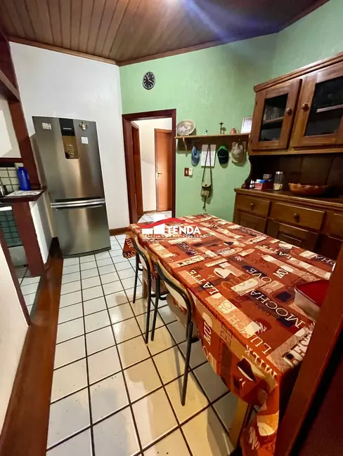 Casa com 3 quartos à venda, 141m2 em Centro, Franca - SP - imagem 4 Foto 4 de Casa com 3 quartos à venda, 141m2 em Centro, Franca - SP