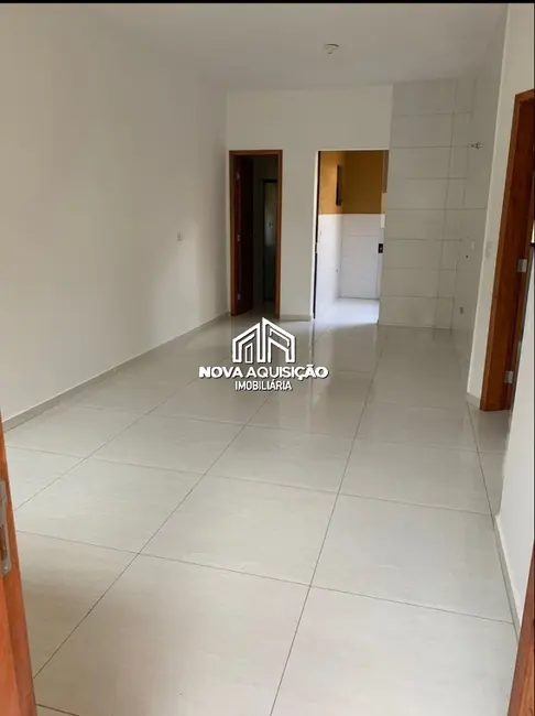 Foto 2 de Casa com 2 quartos à venda, 56m2 em Matinhos - PR