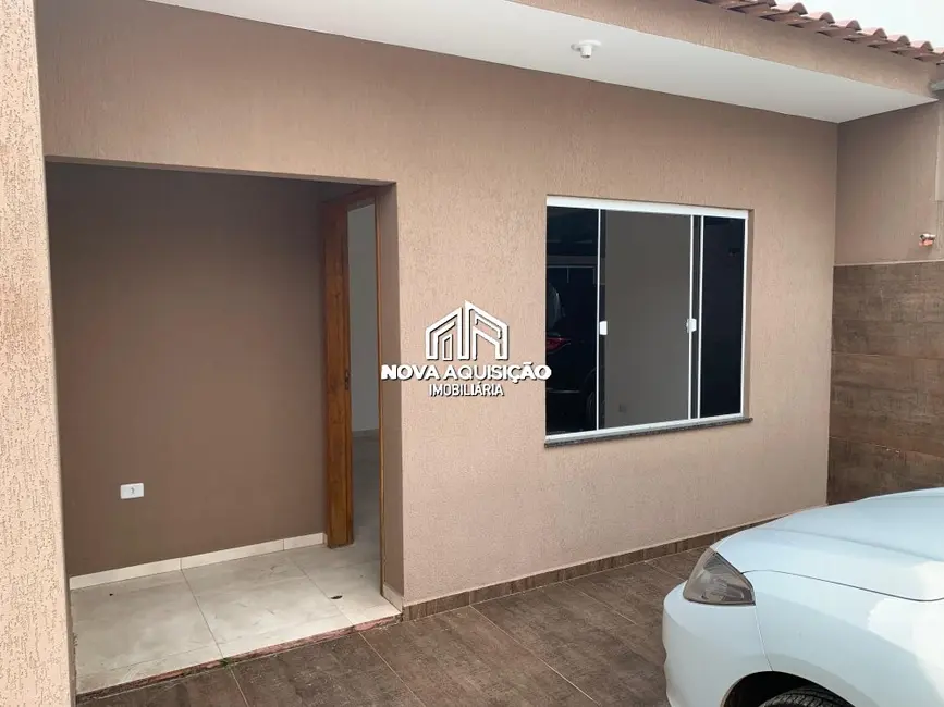 Foto 1 de Casa com 3 quartos à venda, 74m2 em Pontal Do Parana - PR