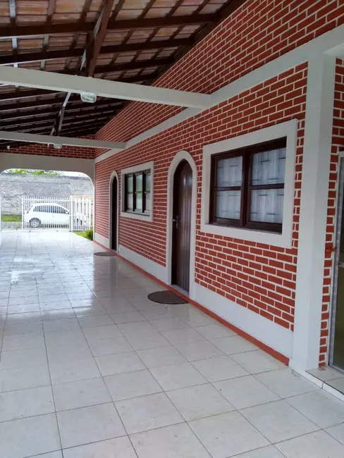 Foto 3 de Casa com 4 quartos à venda, 132m2 em Matinhos - PR