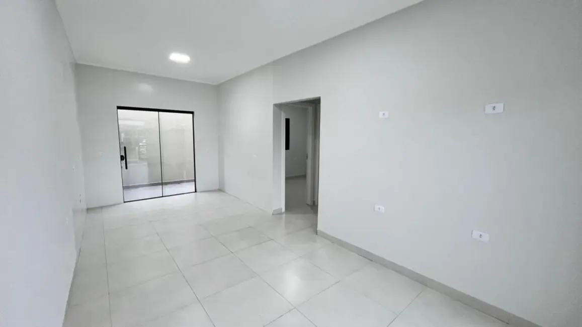 Foto 7 de Casa com 2 quartos à venda, 50m2 em Matinhos - PR
