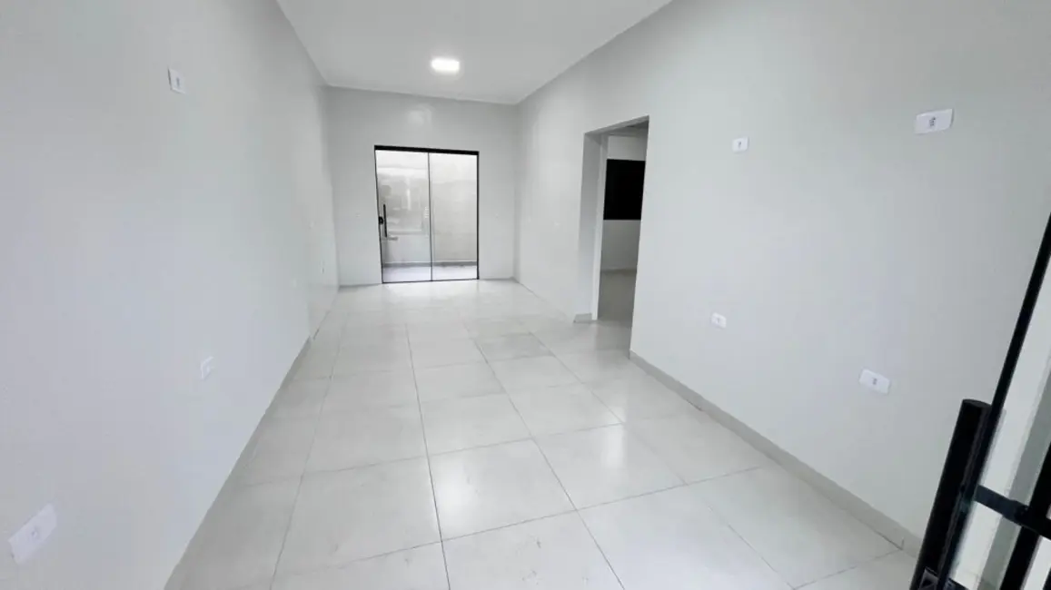 Foto 5 de Casa com 2 quartos à venda, 50m2 em Matinhos - PR