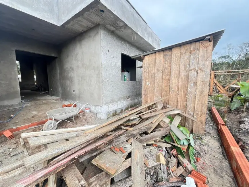 Foto 3 de Casa com 3 quartos à venda, 140m2 em Matinhos - PR