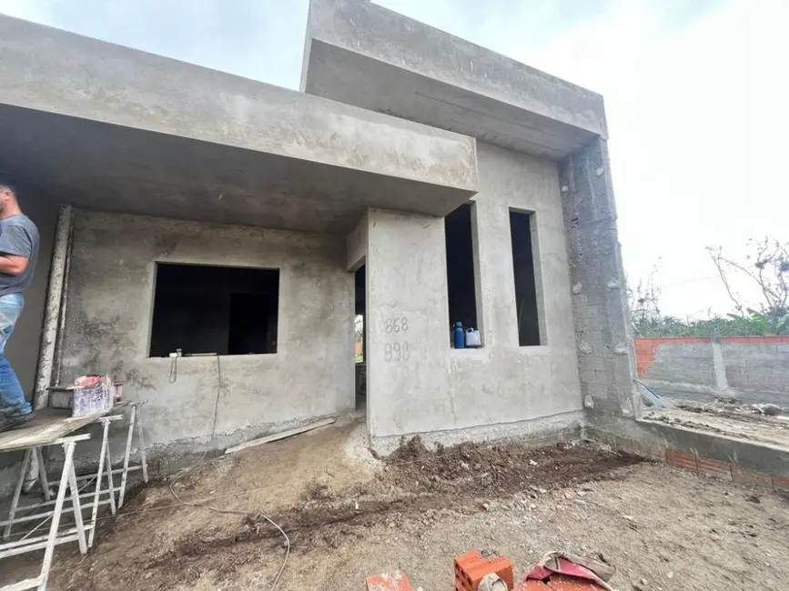 Foto 2 de Casa com 3 quartos à venda, 140m2 em Matinhos - PR