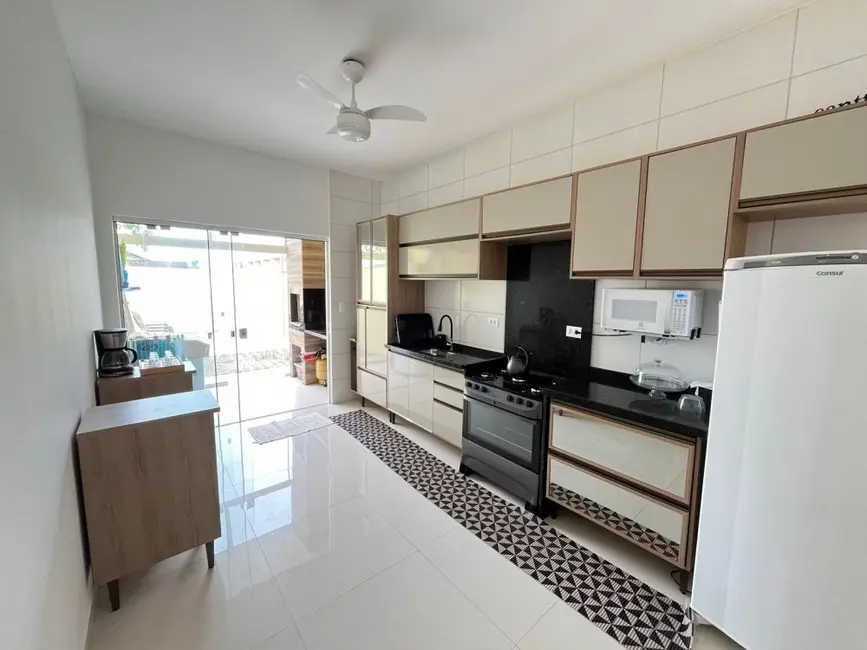 Foto 8 de Casa com 3 quartos à venda, 88m2 em Pontal Do Parana - PR