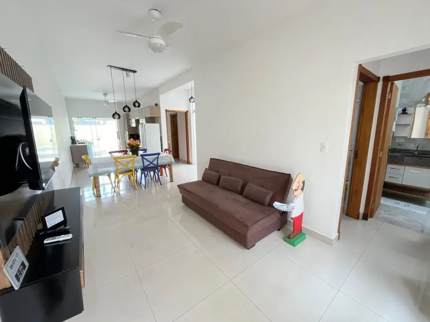 Foto 3 de Casa com 3 quartos à venda, 88m2 em Pontal Do Parana - PR